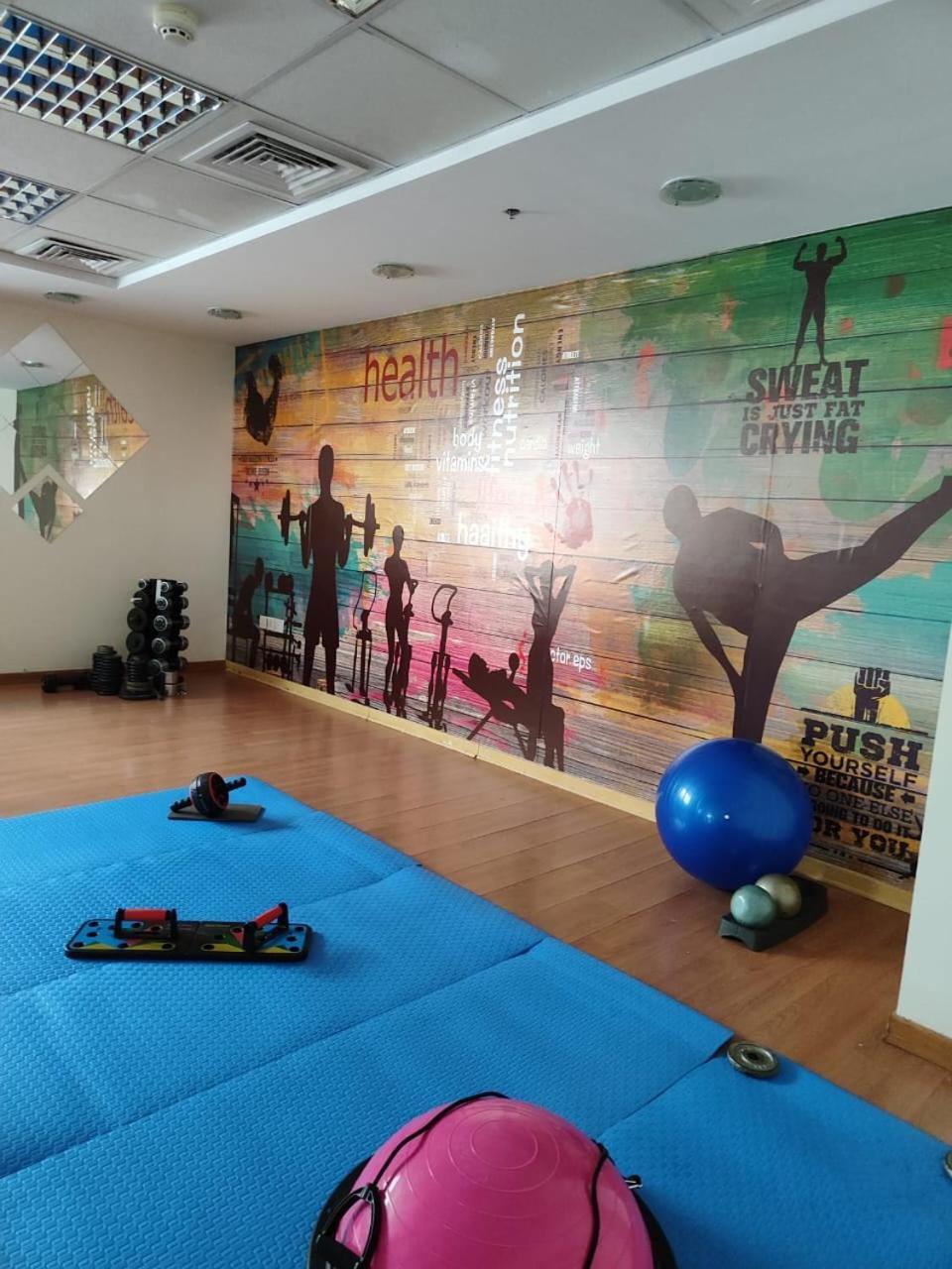 Al Raya Hotel Apartments Dubai Ngoại thất bức ảnh